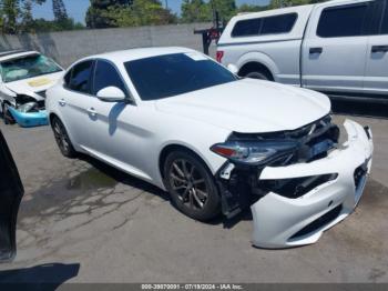  Salvage Alfa Romeo Giulia