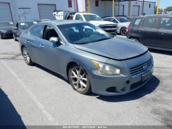  Salvage Nissan Maxima