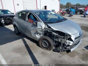  Salvage Toyota Prius c