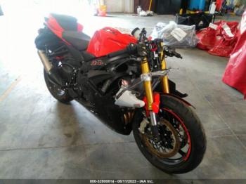  Salvage Suzuki Gsx-r750