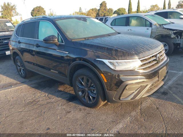  Salvage Volkswagen Tiguan