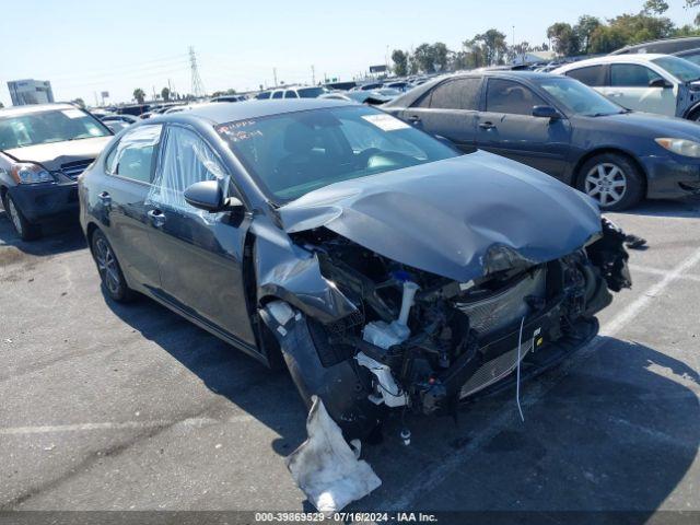  Salvage Kia Forte