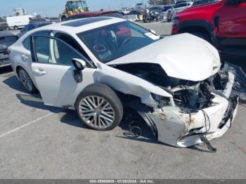  Salvage Lexus Es