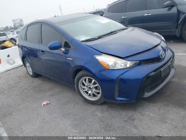  Salvage Toyota Prius v