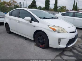  Salvage Toyota Prius