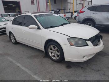  Salvage Nissan Altima