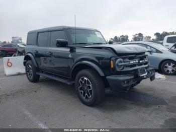  Salvage Ford Bronco