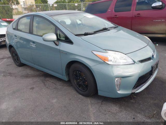  Salvage Toyota Prius