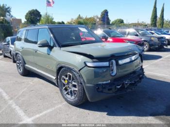  Salvage Rivian R1s