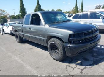  Salvage Chevrolet Silverado 1500