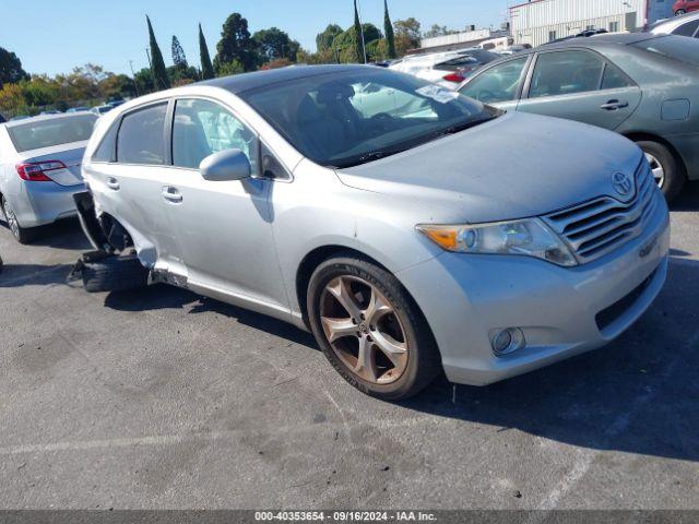  Salvage Toyota Venza