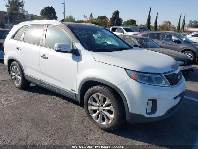  Salvage Kia Sorento