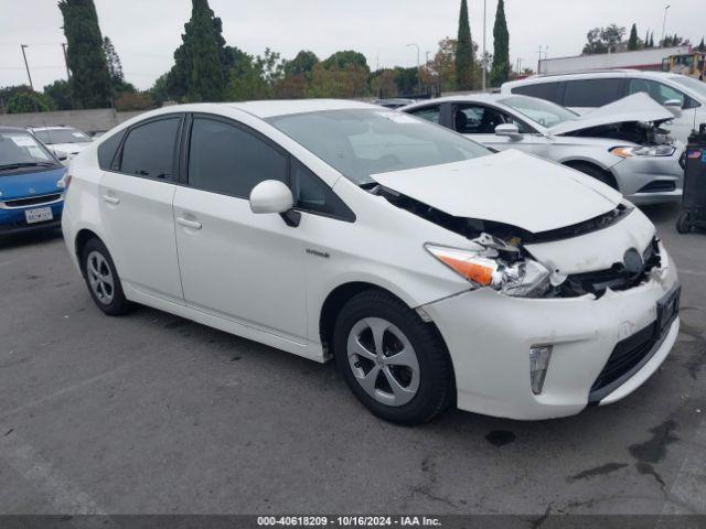  Salvage Toyota Prius