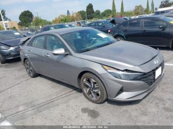  Salvage Hyundai ELANTRA