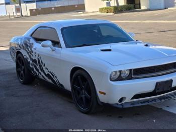  Salvage Dodge Challenger