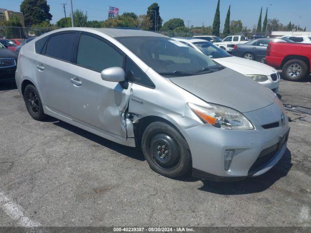  Salvage Toyota Prius