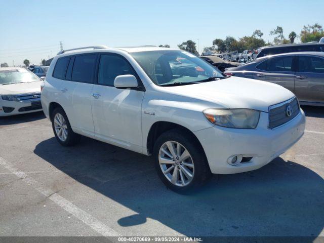  Salvage Toyota Highlander