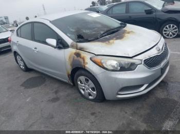  Salvage Kia Forte