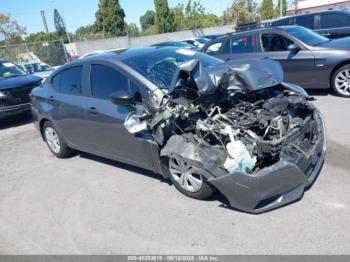  Salvage Nissan Versa