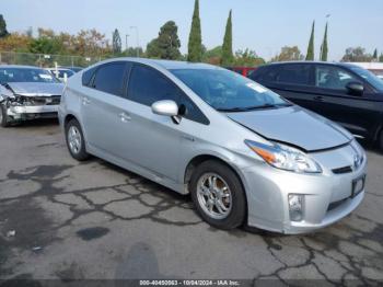  Salvage Toyota Prius