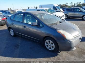  Salvage Toyota Prius