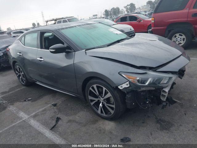  Salvage Nissan Maxima