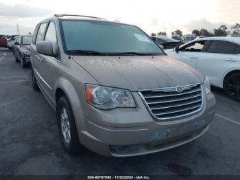  Salvage Chrysler Town & Country