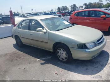  Salvage Nissan Altima