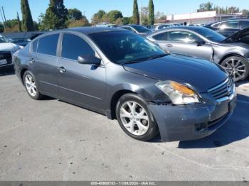  Salvage Nissan Altima