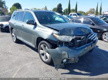  Salvage Toyota Highlander