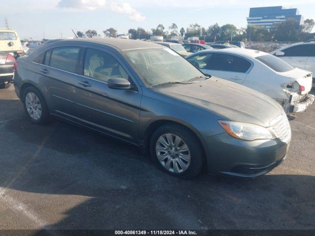  Salvage Chrysler 200