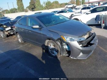  Salvage Hyundai ELANTRA