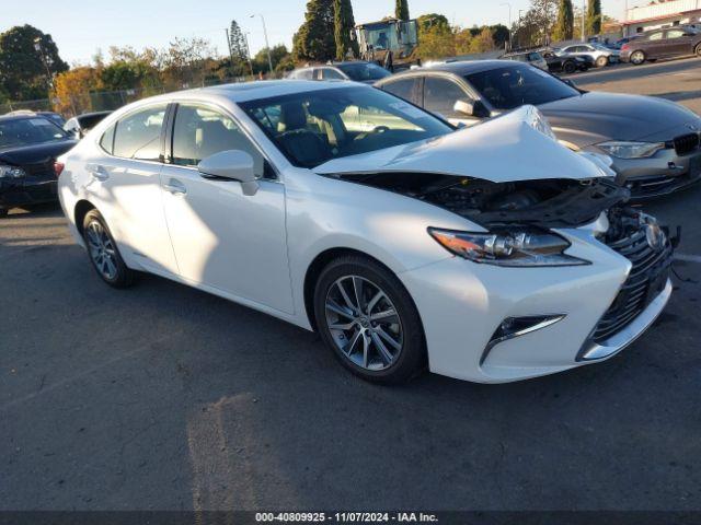  Salvage Lexus Es