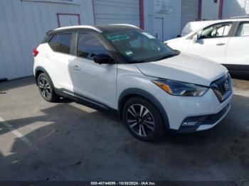  Salvage Nissan Kicks