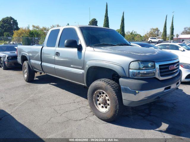  Salvage GMC Sierra 2500