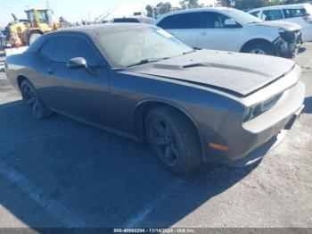  Salvage Dodge Challenger