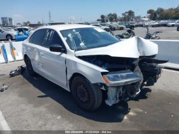  Salvage Volkswagen Jetta