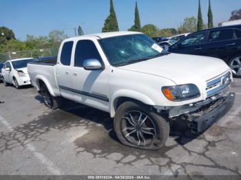  Salvage Toyota Tundra