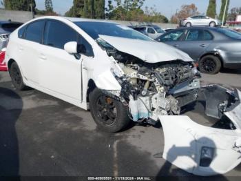  Salvage Toyota Prius