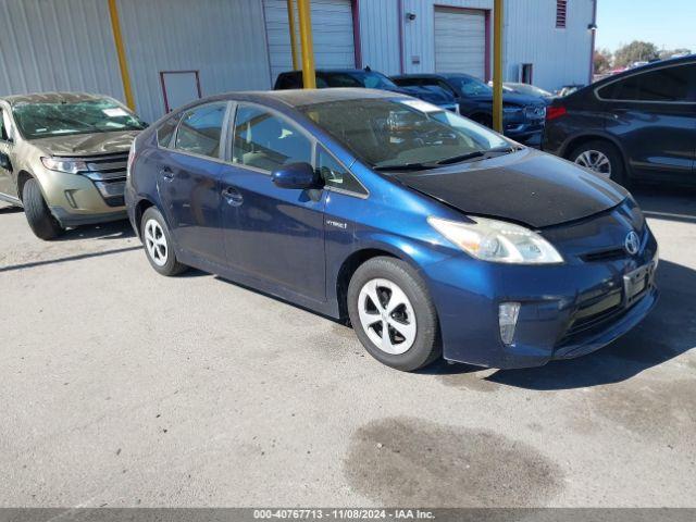  Salvage Toyota Prius