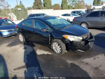  Salvage Kia Forte