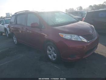  Salvage Toyota Sienna