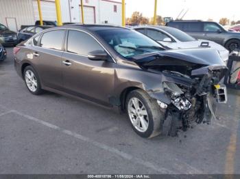  Salvage Nissan Altima