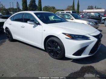  Salvage Lexus Es