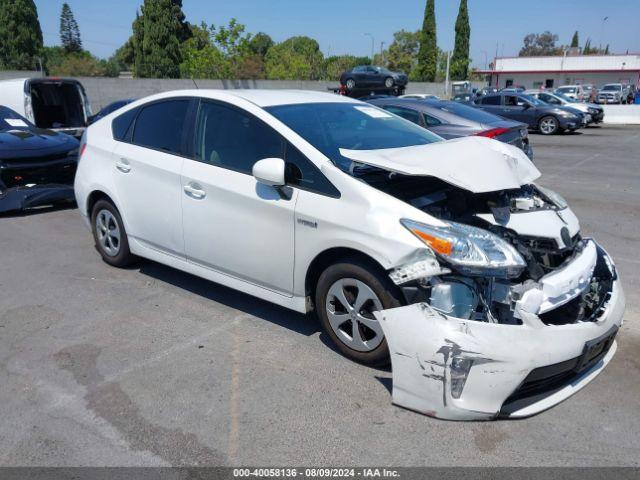  Salvage Toyota Prius