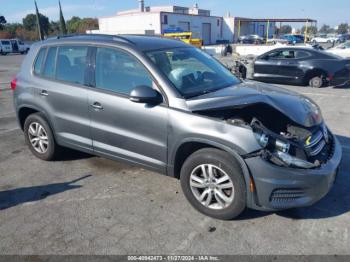  Salvage Volkswagen Tiguan