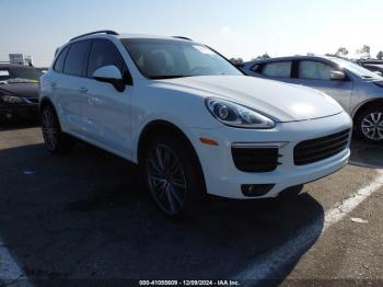  Salvage Porsche Cayenne