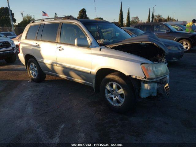  Salvage Toyota Highlander