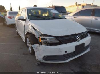  Salvage Volkswagen Jetta