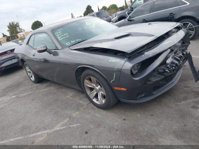  Salvage Dodge Challenger